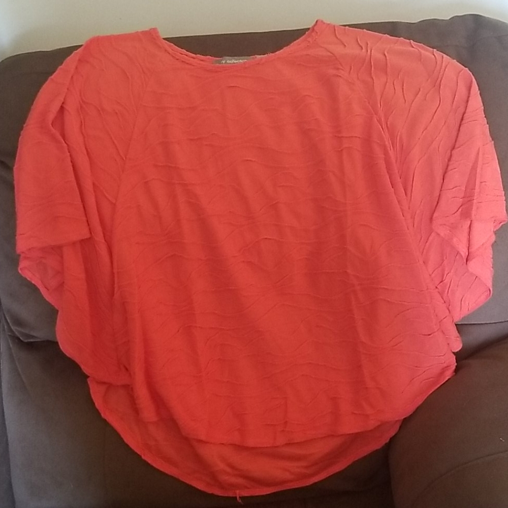 Summery colored top